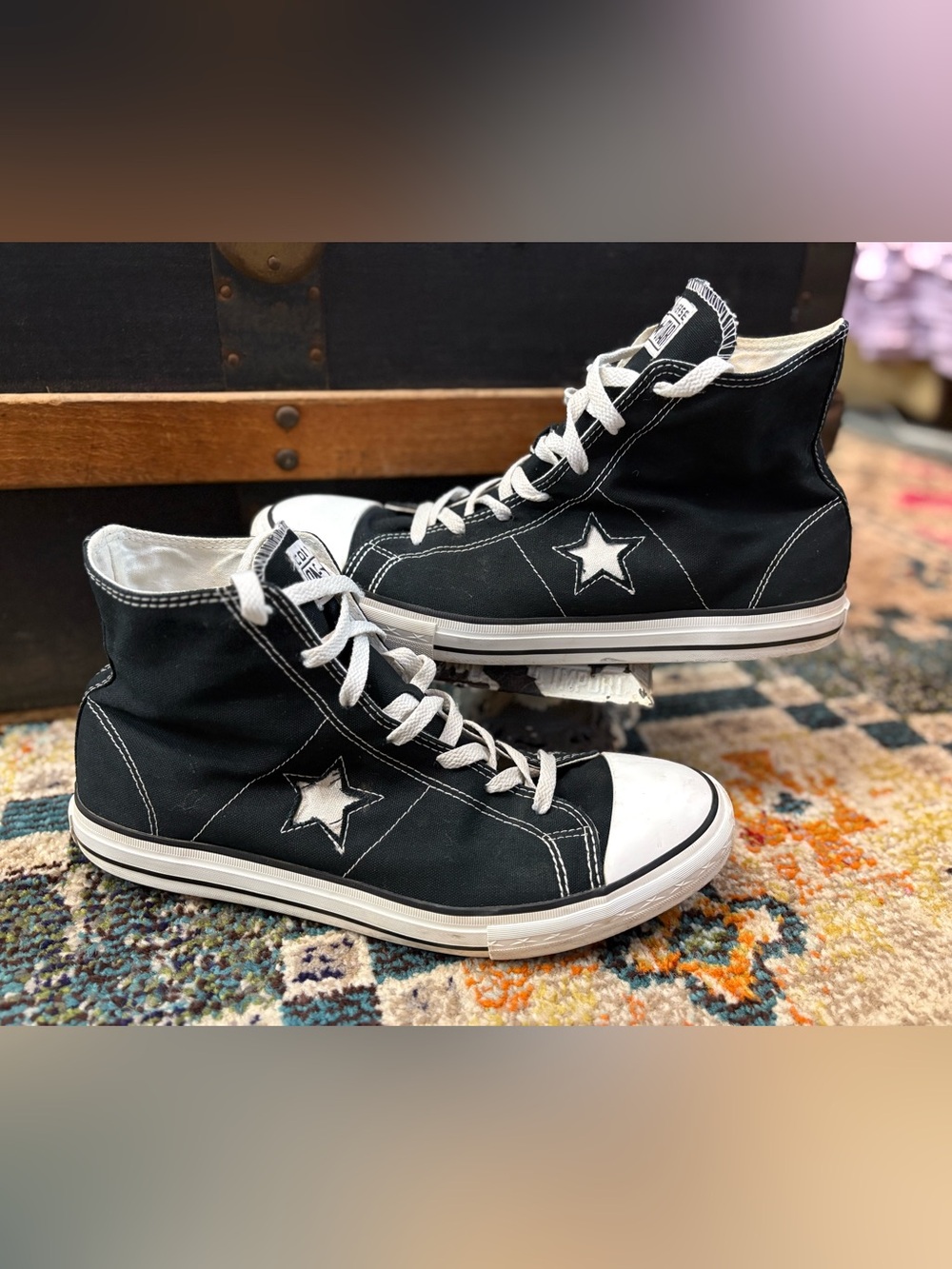 Converse Black & White High-Top Star Sneakers - Men